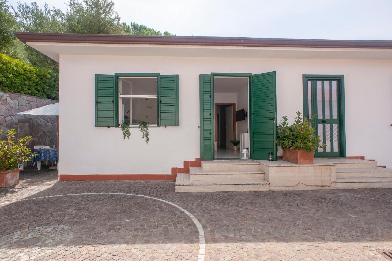 Casa Palinuro Vacanze Fronte Spiaggia Eksteriør billede
